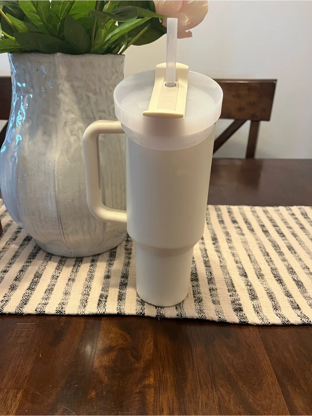 Stanley White Travel Tumbler with Handle and Straw